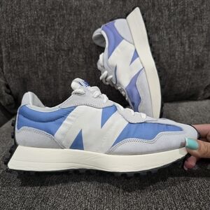 New Balance Women's Blue and White Sneakers